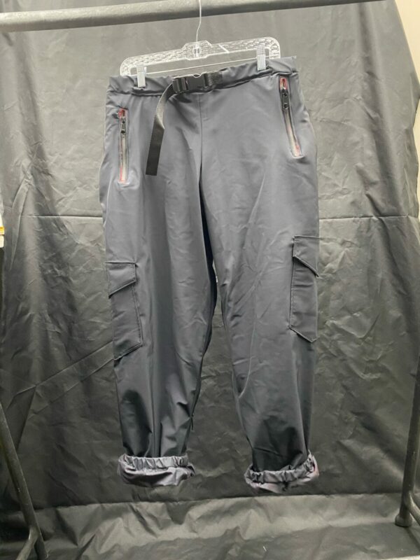 Black Out "GoreTex" Cargo SnowPants Size Medium