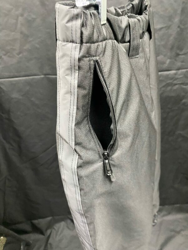 Iridescent Snowpants Size Medium - Image 4